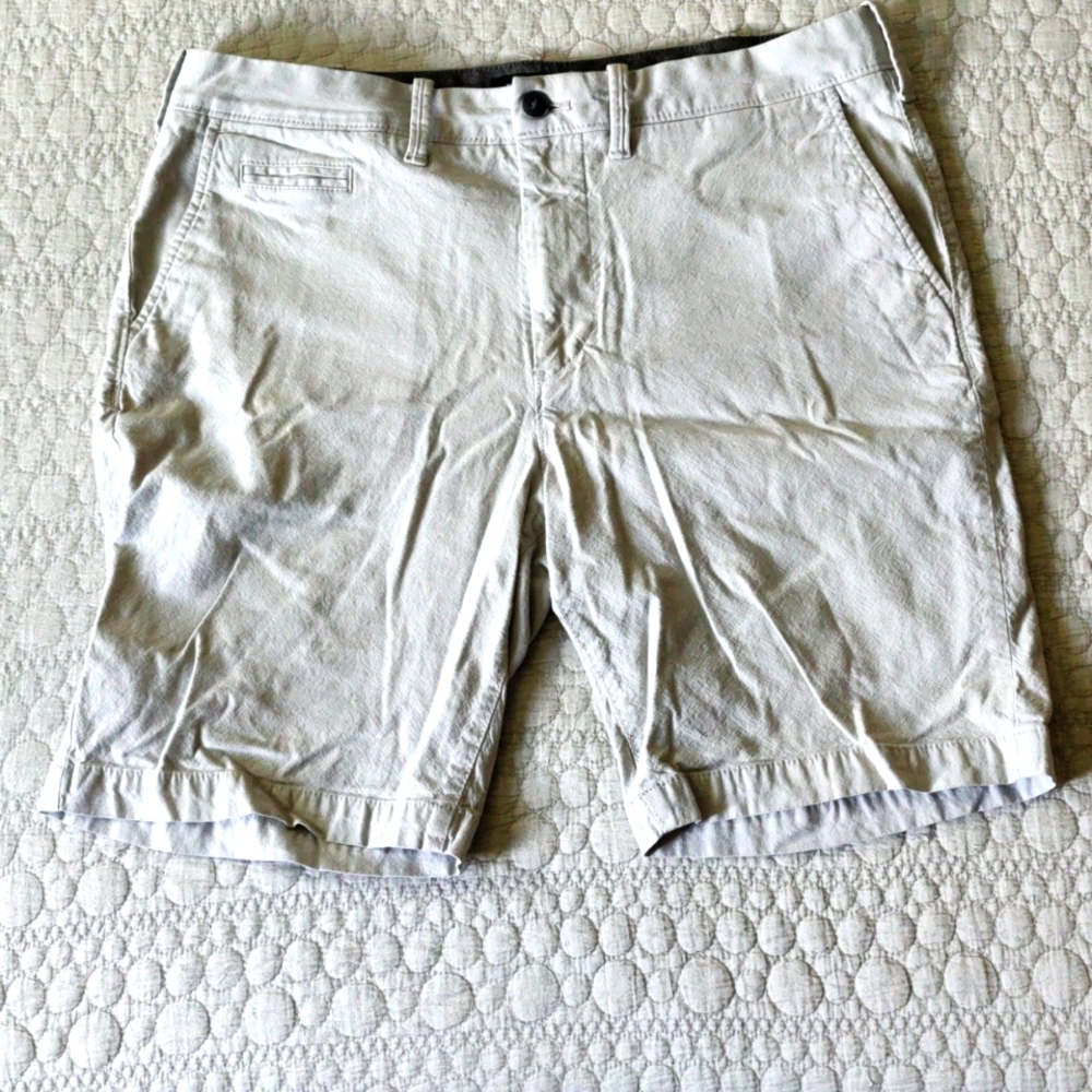 Express Shorts
